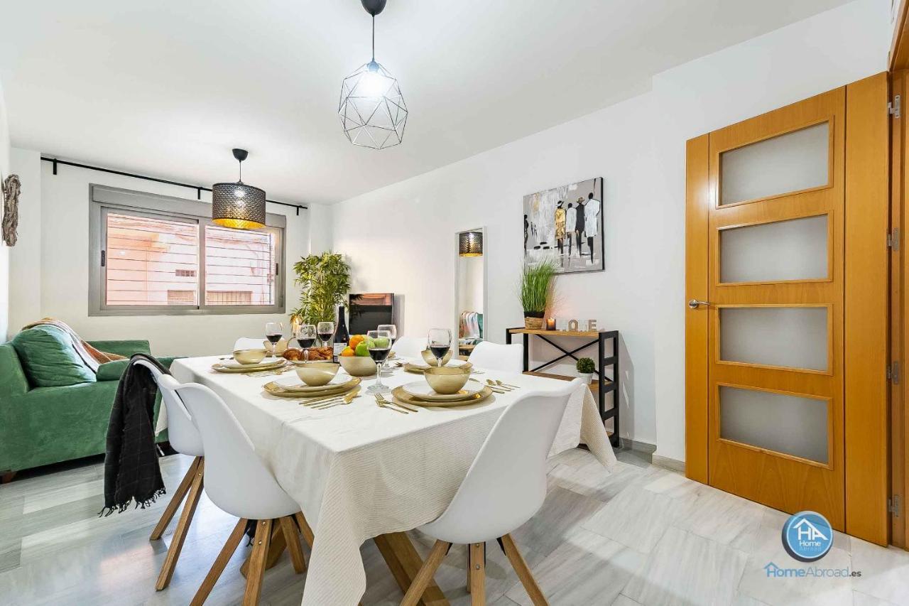 Bajo Urbano Boutique En Carlos Haya Con Terraza Y Parking Малага Екстер'єр фото